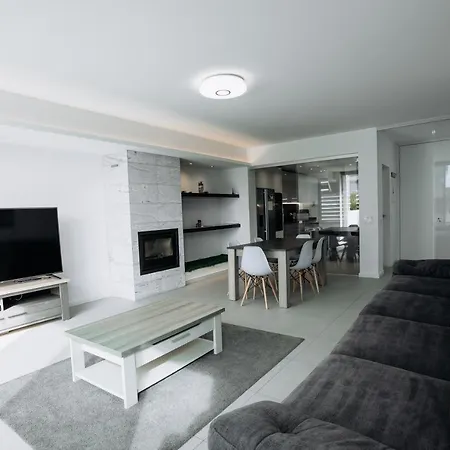Villa In Albufeira With Private Swimming Pool For 8 People * Albufeira
